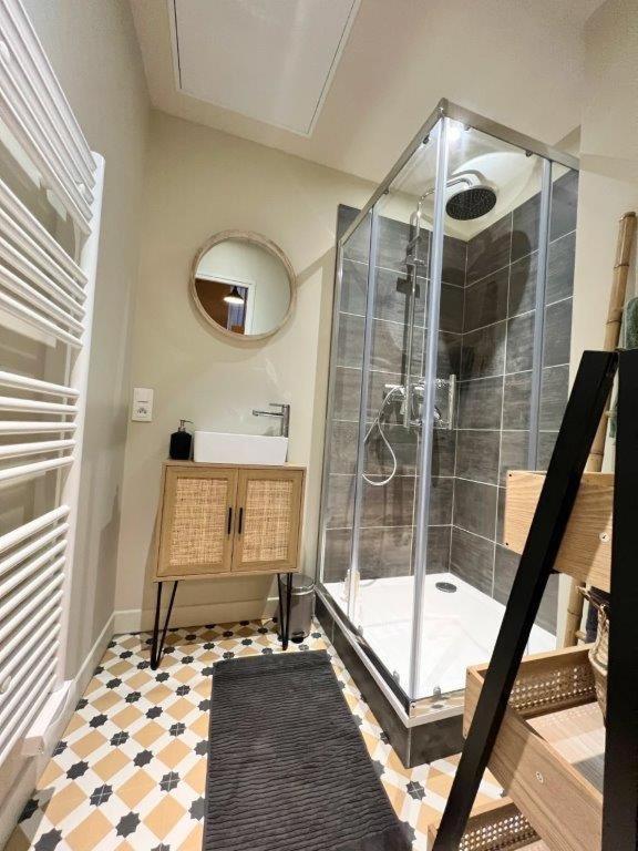 Le Boudoir De Clem Apartman Chalon-sur-Saône Kültér fotó