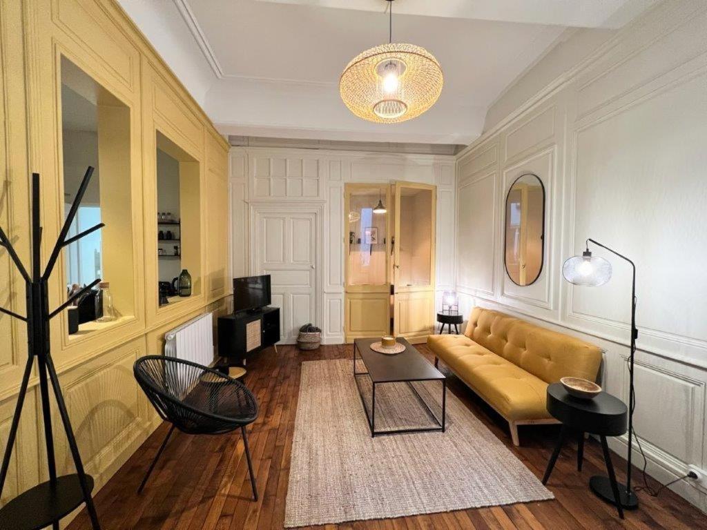 Le Boudoir De Clem Apartman Chalon-sur-Saône Kültér fotó